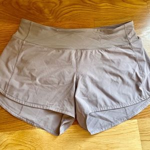 Lululemon Speed Up Short - Size 8 - Violet Verbena